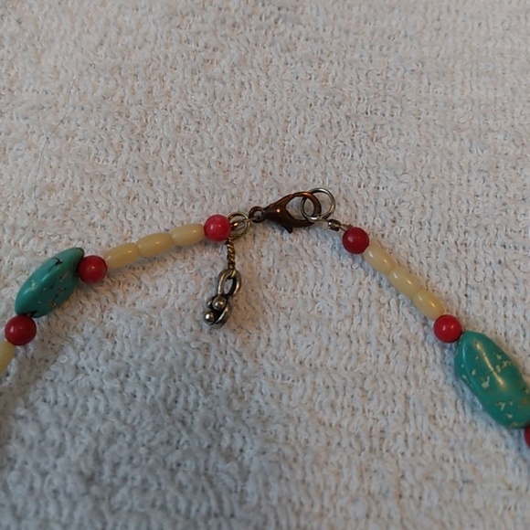 Necklace - Picture 2 of 3